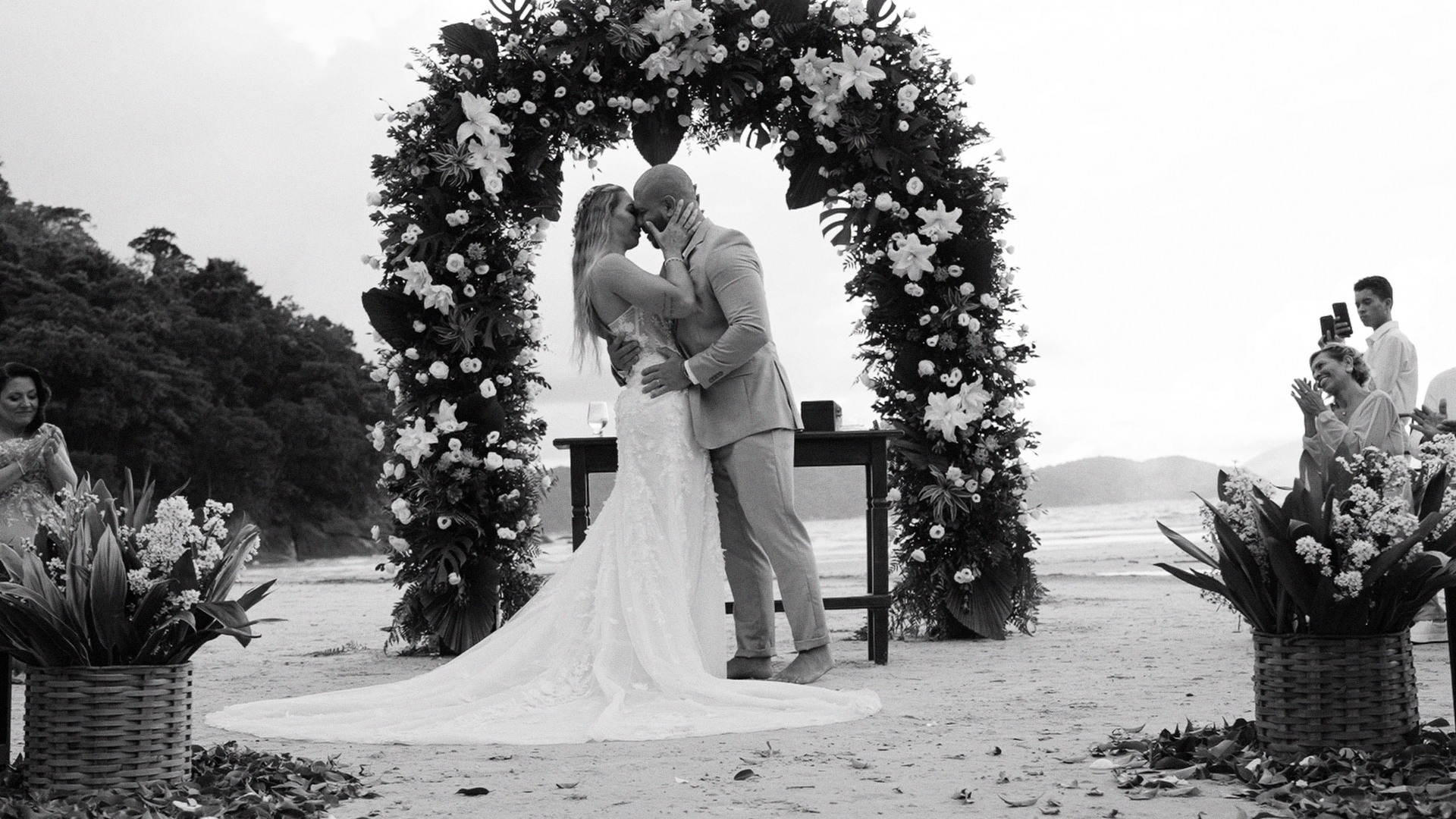 Still do filme de casamento Gabriela e Bessa